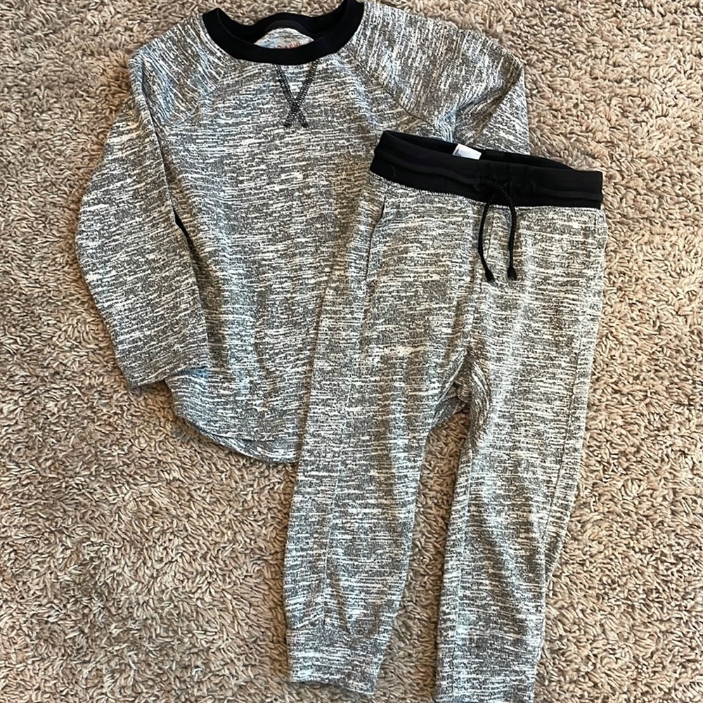 Matching set for toddler